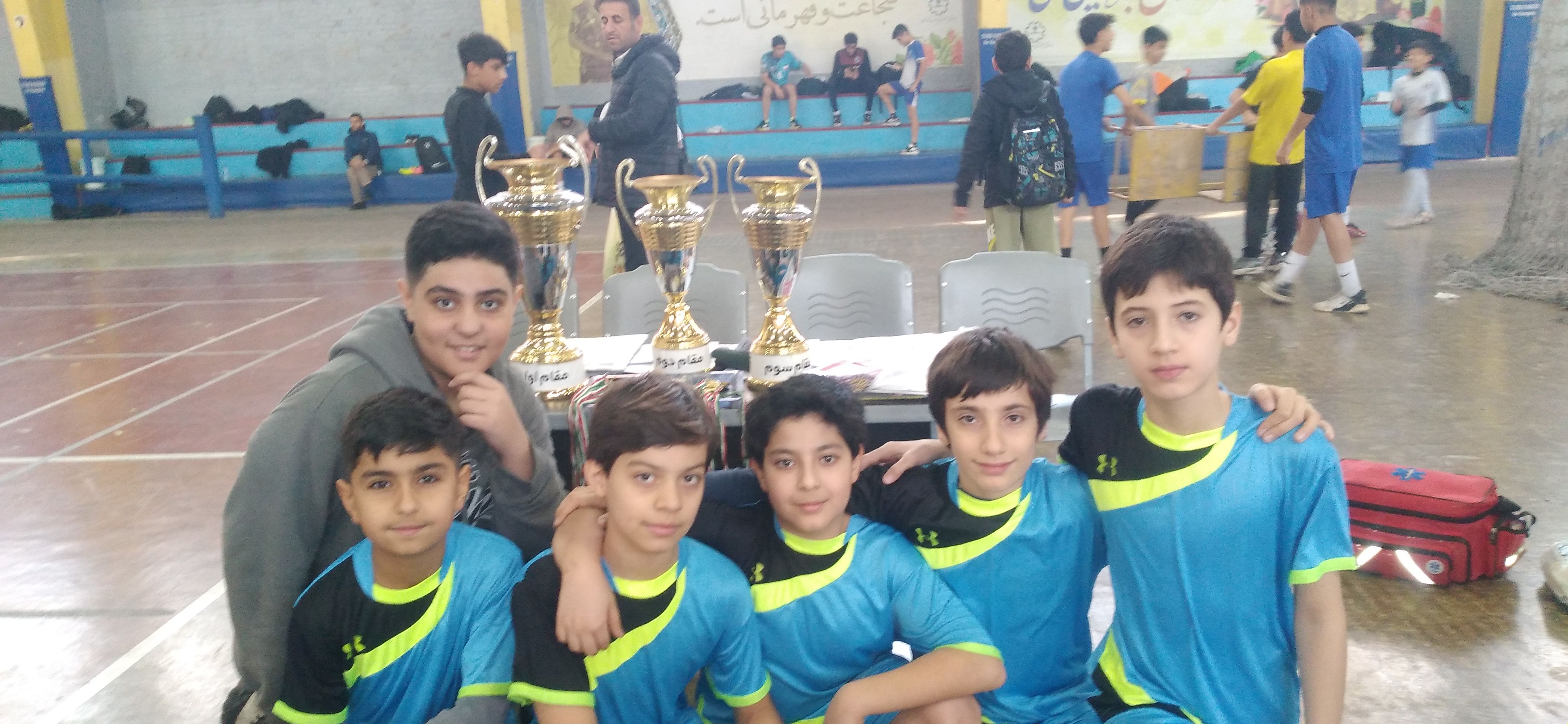 افتخاری درخشان، تیم دومیدانی دبستان جاوید