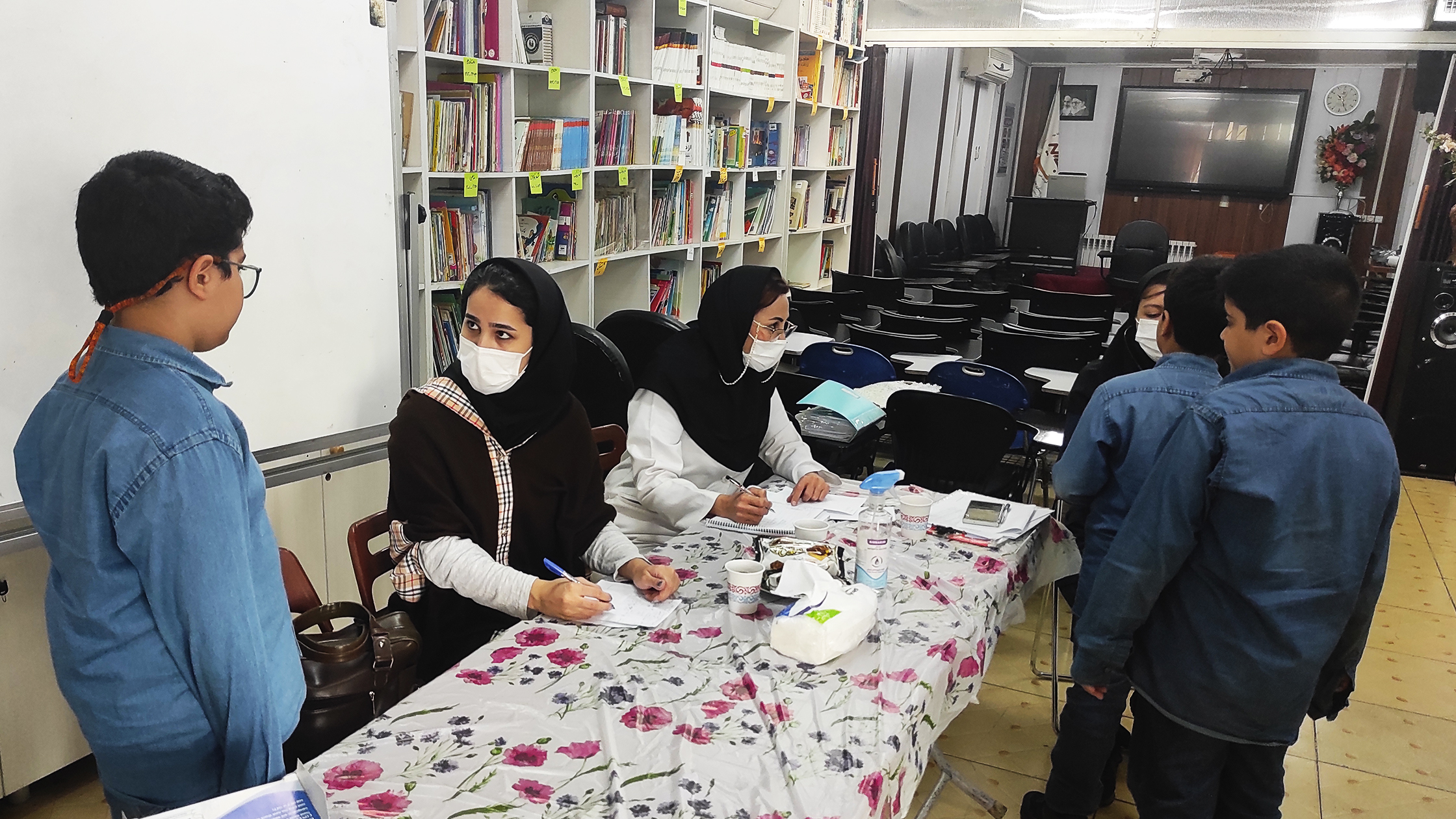 اجرای طرح سنجش سلامت دانش آموزان پایه چهارم ابتدایی در مدرسه جاوید