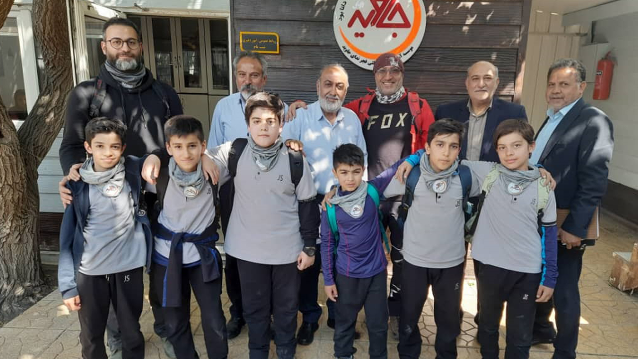 فتح قله قهرمانی توسط دانش‌آموزان کوهنورد دبستان جاوید در کلکچال!